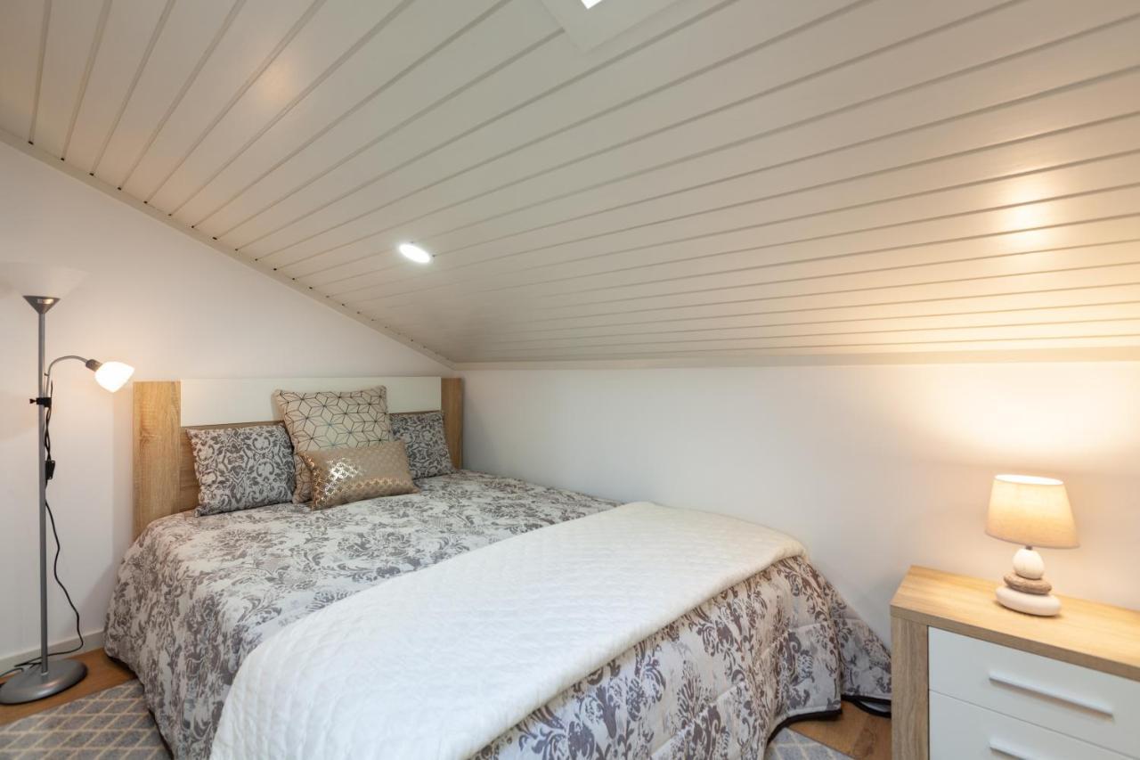 Apartment Avenida 1,2 E 3