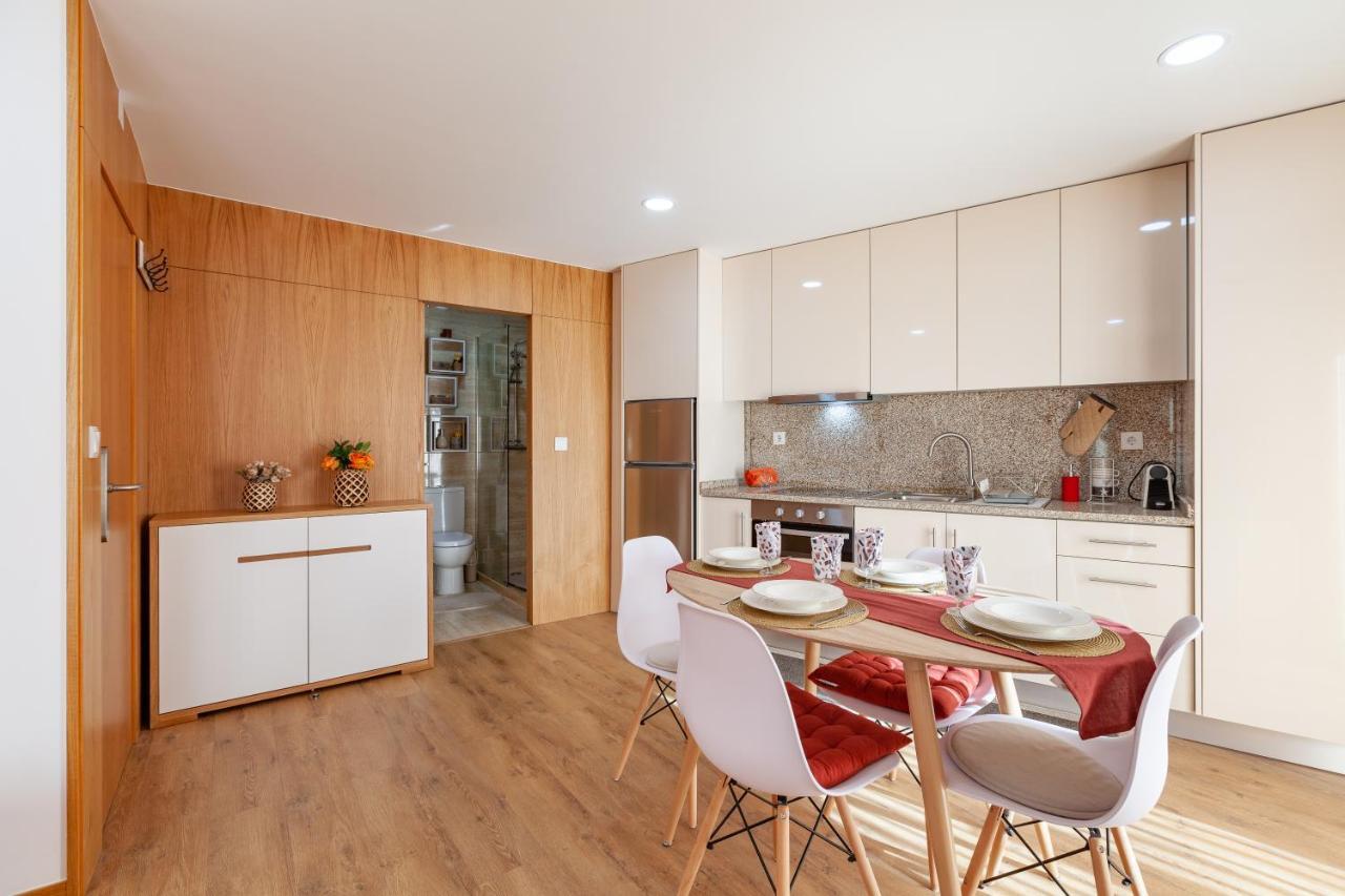 Apartment Avenida 1,2 E 3